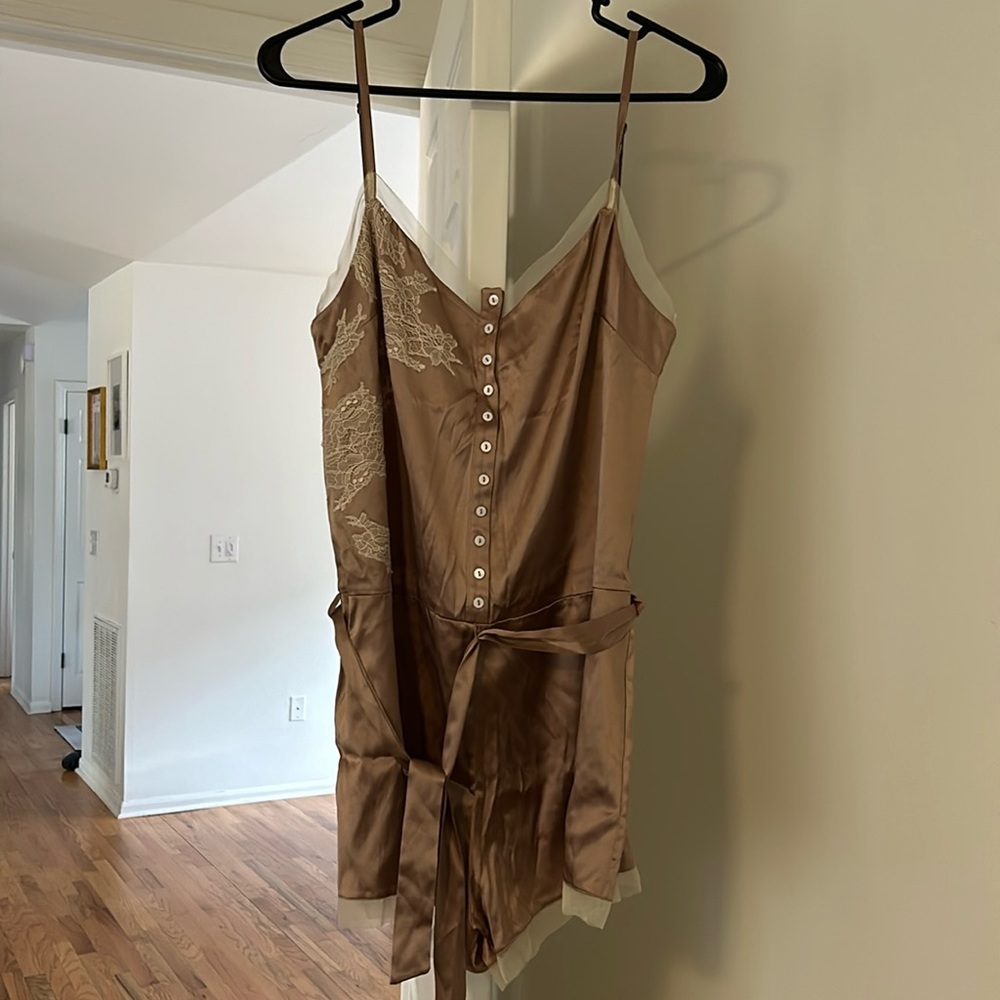 Elle MacPherson Obsidian Romper Size Large NEVER WORN